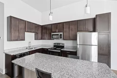 Kitchen - 5 University Ave, Cincinnati, OH 45219 photo 1 of 2