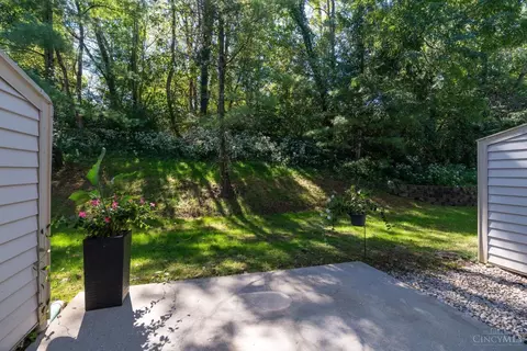 Exterior - 6559 Silverfox Dr, Cincinnati, OH 45230 photo 6 of 10