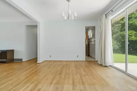 Dining - 106 Etta Ave, Harrison, OH 45030 photo 1 of 1