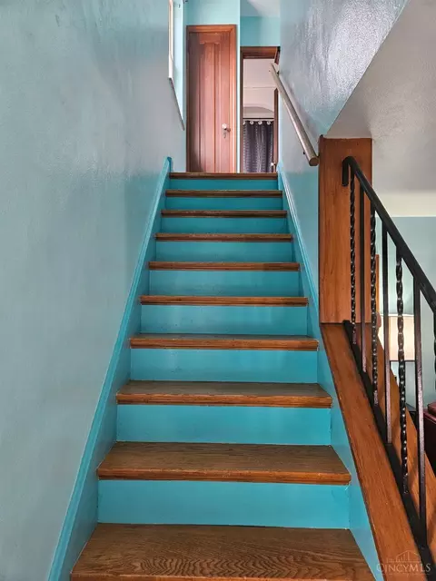 Entry Way - 1737 Madison Ave, Mount Healthy, OH 45231 photo 2 of 2