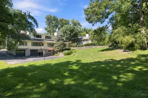 Exterior - 6626 Rollaway Rd, Cincinnati, OH 45236 photo 7 of 13