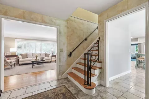 Entry Way - 6626 Rollaway Rd, Cincinnati, OH 45236 photo 2 of 3