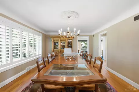 Dining - 6626 Rollaway Rd, Cincinnati, OH 45236 photo 3 of 3