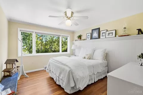 Bedroom - 6626 Rollaway Rd, Cincinnati, OH 45236 photo 6 of 9