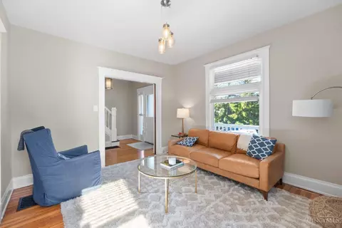 Living - 2000 Breen St, Cincinnati, OH 45208 photo 2 of 2