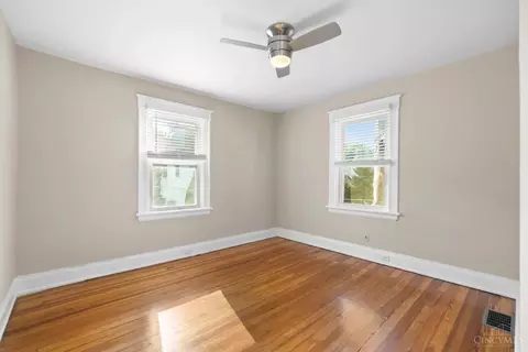 Bedroom - 2000 Breen St, Cincinnati, OH 45208 photo 3 of 7