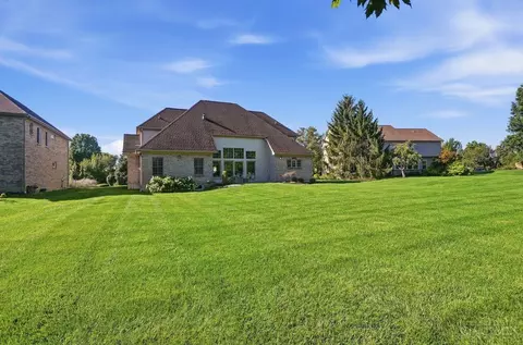 Exterior - 6318 Tarton Fields Ln, Mason, OH 45040 photo 6 of 9