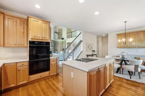 Kitchen - 6318 Tarton Fields Ln, Mason, OH 45040 photo 5 of 7