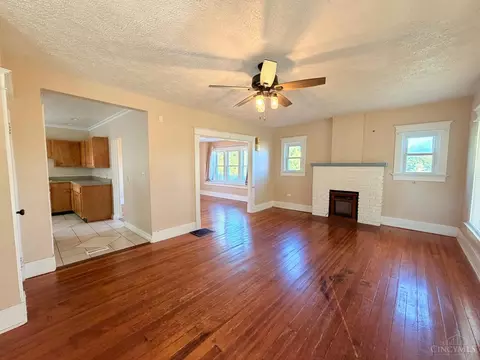 Living - 1217 Eureka Dr, Kettering, OH 45419 photo 1 of 7