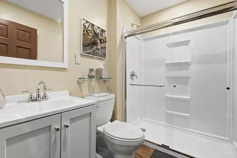 Bath - 5599 Rapid Run Rd, Cincinnati, OH 45238 photo 7 of 7