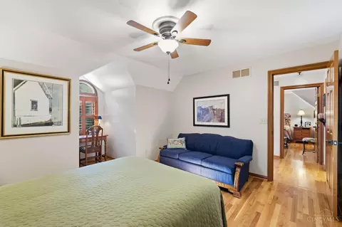 Bedroom - 5599 Rapid Run Rd, Cincinnati, OH 45238 photo 5 of 10
