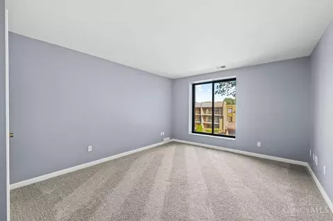 Bedroom - 3533 Amberacres Dr, Cincinnati, OH 45237 photo 1 of 4