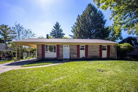 615 Brill Dr, Oxford, OH 45056