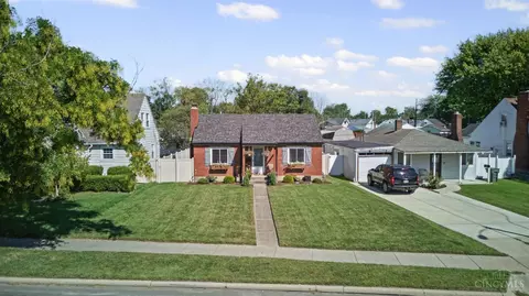 1052 Wilmington Ave, Dayton, OH 45420
