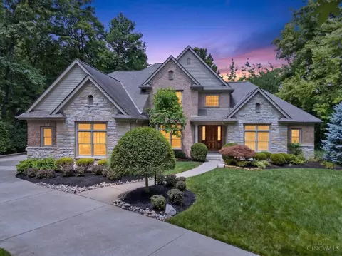 Exterior - 6607 Red Hawk Ct, Hamilton Township, OH 45039 photo 2 of 14
