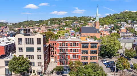 214 Fourteenth St, Cincinnati, OH 45202