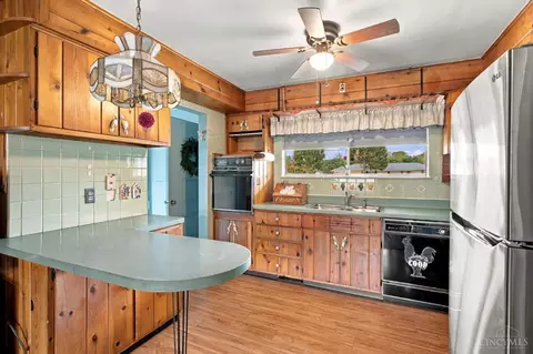 Kitchen - 10106 Baughman Rd, Harrison, OH 45030 photo 1 of 3