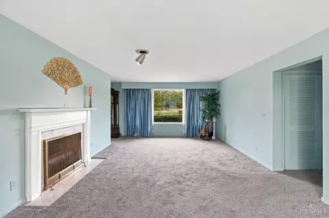 Living - 10106 Baughman Rd, Harrison, OH 45030 photo 2 of 6