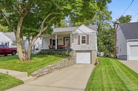 6796 Warder Dr, Cincinnati, OH 45224