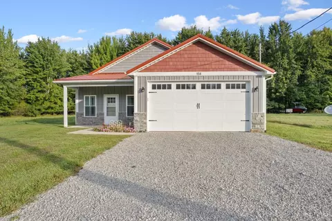 154 Black Hawk Dr, Sardinia, OH 45171