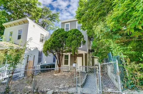 758 Straight St, Cincinnati, OH 45214
