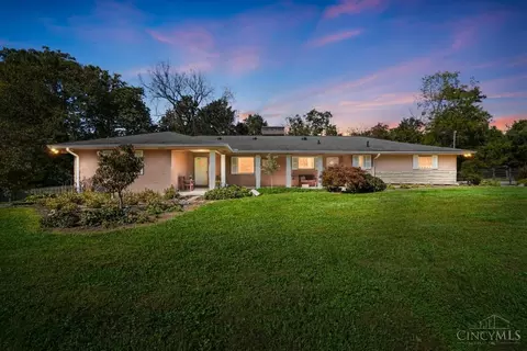 570 Ibold Rd, Loveland, OH 45140