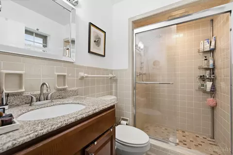 Bath - 778 Strathcoma Dr, Cincinnati, OH 45255 photo 1 of 3
