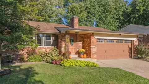 1718 Rockhurst Ln, Cincinnati, OH 45255