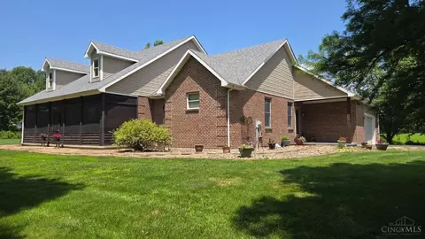 3157 Us Rt 50, Fayetteville, OH 45118