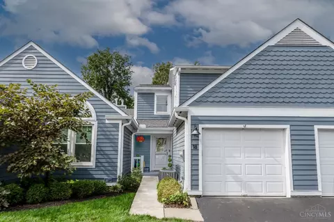 18 Greenhouse Ln, Cincinnati, OH 45209
