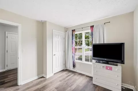 Bedroom - 6629 Black Forest Ct, Morrow, OH 45152 photo 8 of 8