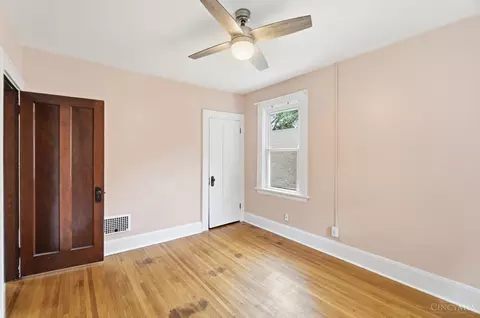 Bedroom - 4939 Ralph Ave, Cincinnati, OH 45238 photo 5 of 7