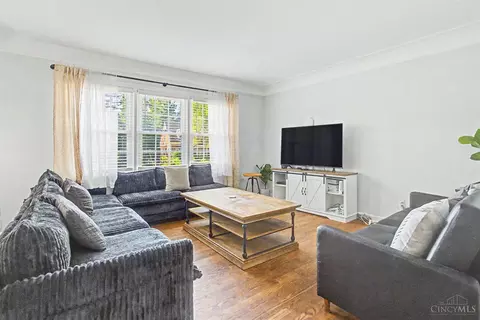 Living - 5694 Euclid Rd, Cincinnati, OH 45236 photo 5 of 5
