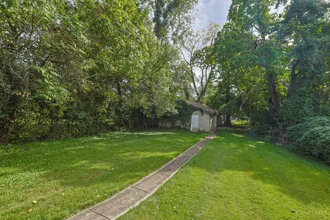 Exterior - 6215 Manuel St, Cincinnati, OH 45227 photo 4 of 4