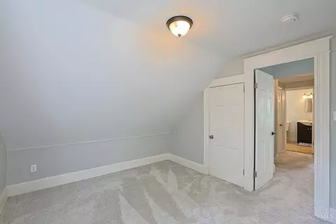 Bedroom - 6215 Manuel St, Cincinnati, OH 45227 photo 4 of 5
