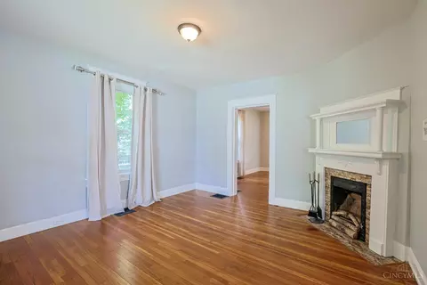 Living - 6215 Manuel St, Cincinnati, OH 45227 photo 3 of 3