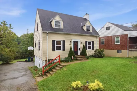 Exterior - 2885 Tower Ave, Cincinnati, OH 45238 photo 6 of 15