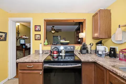 Kitchen - 2885 Tower Ave, Cincinnati, OH 45238 photo 3 of 3