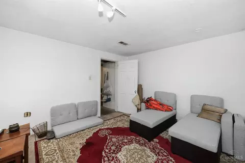 Living - 2885 Tower Ave, Cincinnati, OH 45238 photo 6 of 6