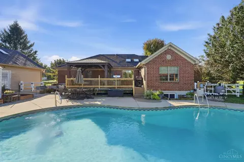 Exterior - 1178 Shawnee Dr, Morrow, OH 45152 photo 8 of 23