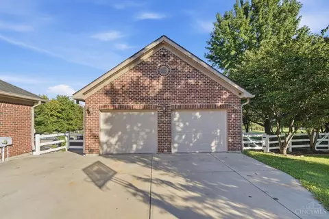 Exterior - 1178 Shawnee Dr, Morrow, OH 45152 photo 7 of 23