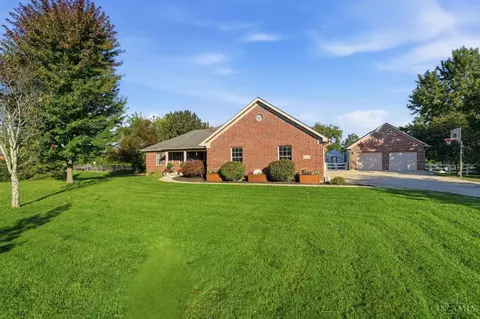 Exterior - 1178 Shawnee Dr, Morrow, OH 45152 photo 2 of 23