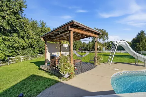 Exterior - 1178 Shawnee Dr, Morrow, OH 45152 photo 15 of 23
