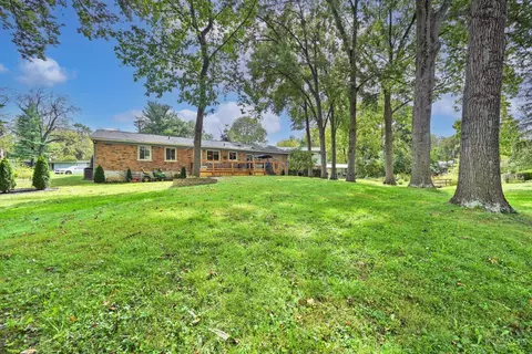 Exterior - 9099 Arrowhead Ct, Cincinnati, OH 45231 photo 13 of 14