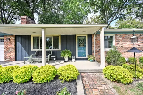 Exterior - 9099 Arrowhead Ct, Cincinnati, OH 45231 photo 5 of 14