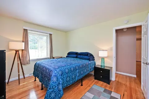Bedroom - 9099 Arrowhead Ct, Cincinnati, OH 45231 photo 5 of 7