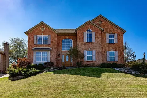 6333 Carley Ln, Cincinnati, OH 45248