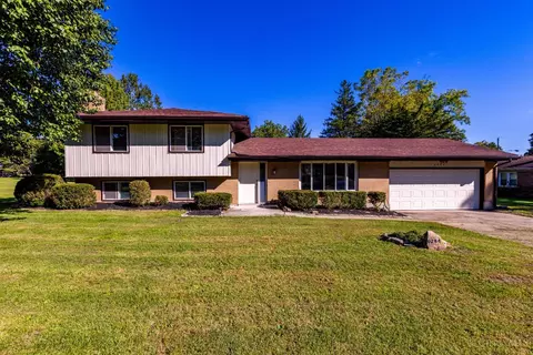 6284 Fairfield, Oxford, OH 45056
