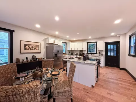 Kitchen - 6724 Windward St, Cincinnati, OH 45227 photo 7 of 12