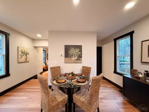 Dining - 6724 Windward St, Cincinnati, OH 45227 photo 2 of 3